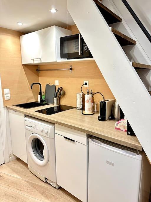 La Taniere Du Bois Flotte Appartement Nice